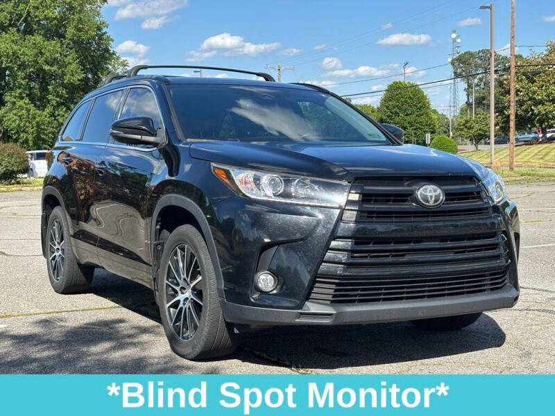 2017 Toyota Highlander SE