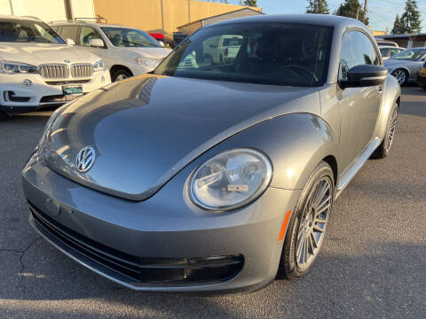 2013 Volkswagen Beetle for sale at Daytona Motor Co in Lynnwood WA