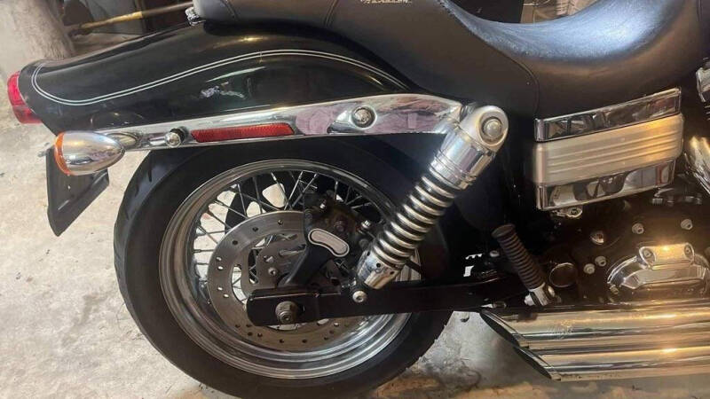 2008 Harley-Davidson Dyna White glide