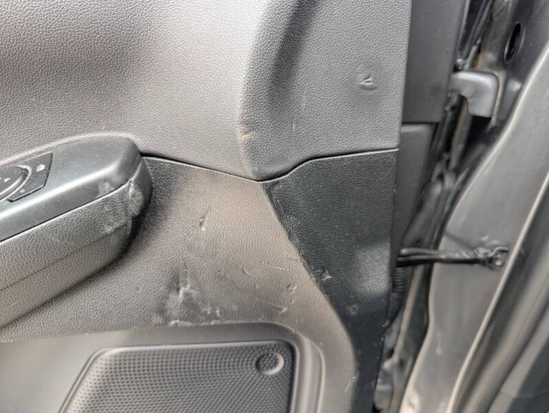 2023 Ford Escape Hybrid ST-Line Select