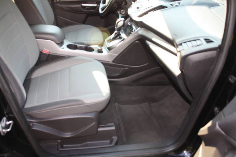 2016 Ford C-MAX Hybrid SE