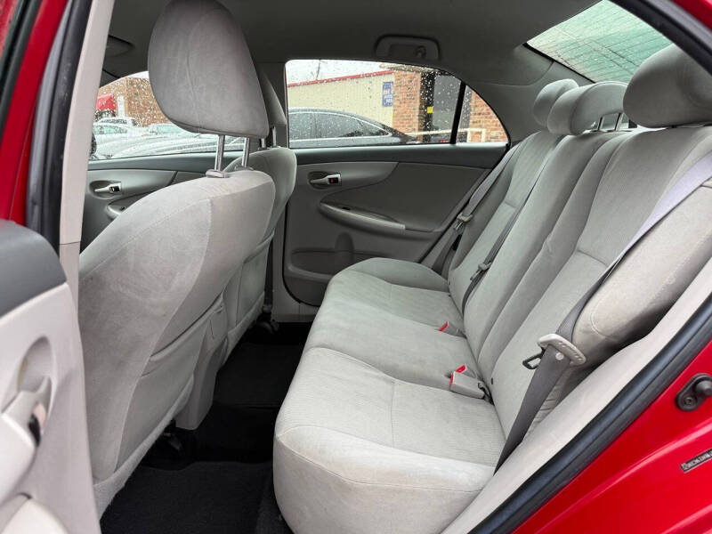 2010 Toyota Corolla LE