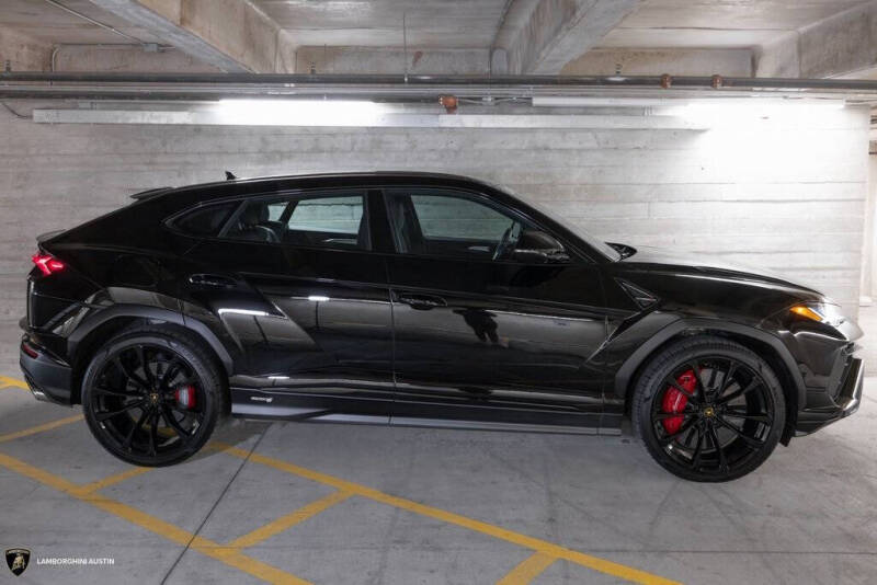 2024 Lamborghini Urus S