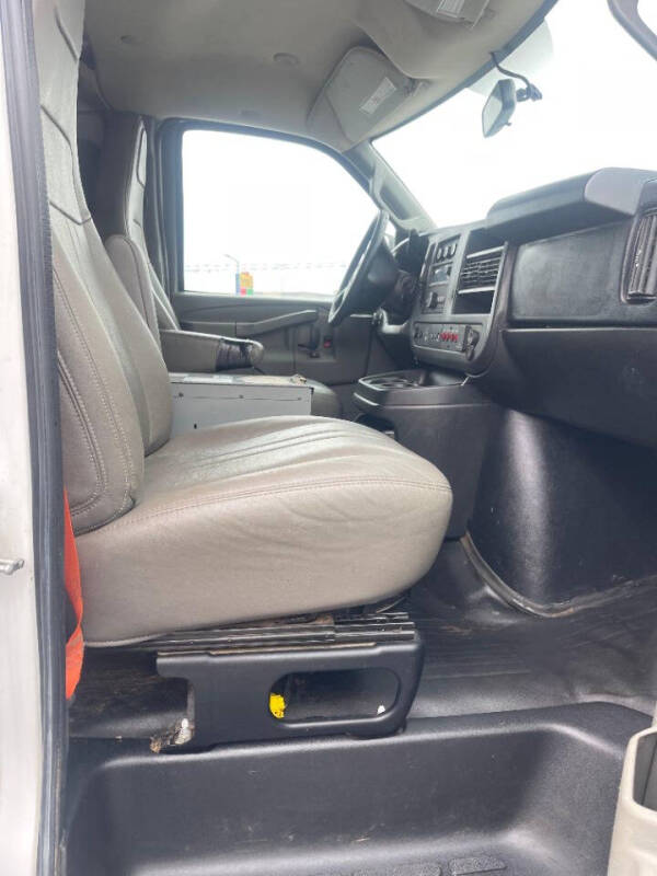 2016 Chevrolet Express 2500