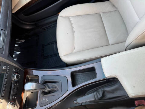 2011 BMW 3 Series 328i