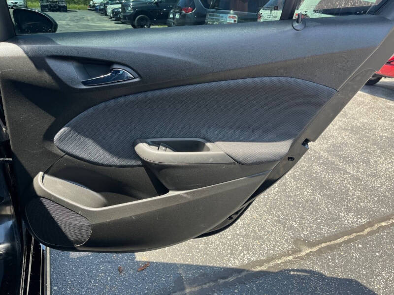 2018 Chevrolet Cruze LT Auto