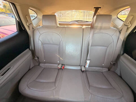 2013 Nissan Rogue SV w/SL Package