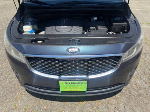 2015 Kia Sedona LX