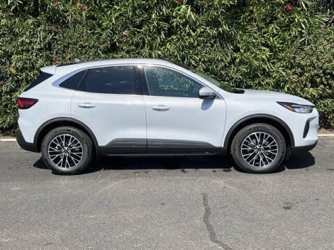 2025 Ford Escape Plug-In Hybrid PHEV
