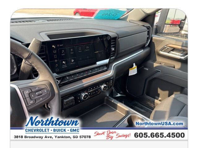 2025 GMC Sierra 3500HD