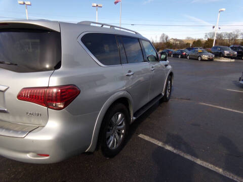 2015 Infiniti QX80
