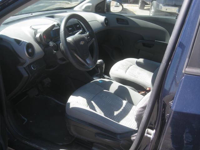 2015 Chevrolet Sonic LS Auto
