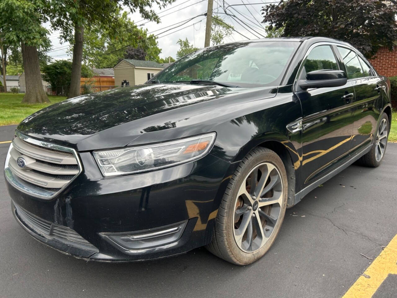 2016 Ford Taurus for sale at A+ Motors in Madison Heights, MI