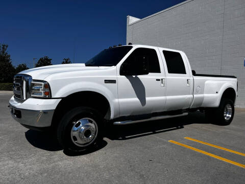 2005 Ford F-350 Super Duty for sale at Leone Auto Sales in Bradenton FL