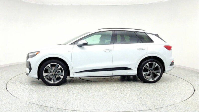 2024 Audi Q4 e-tron quattro Premium Plus 55