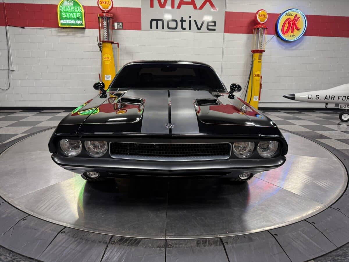 1970 Dodge Challenger 22