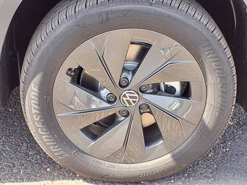 2026 Volkswagen Taos S