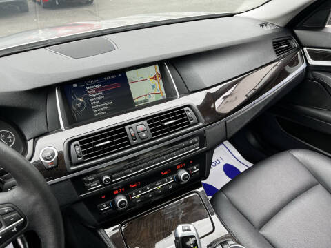 2014 BMW 5 Series 528i