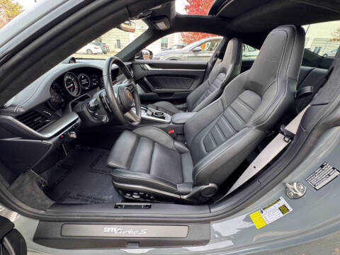 2021 Porsche 911 Turbo S