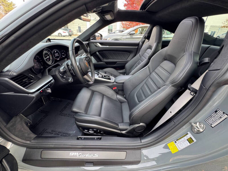 2021 Porsche 911 Turbo S