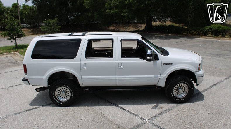 2005 Ford Excursion Eddie Bauer