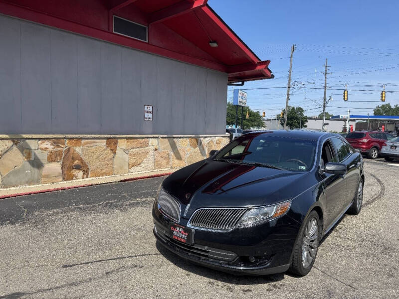 2014 Lincoln MKS