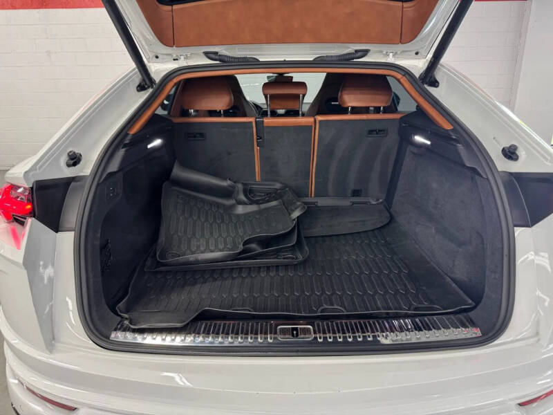 2021 Lamborghini Urus