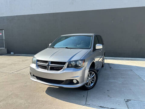 2014 Dodge Grand Caravan R/T