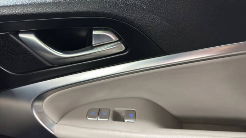 2020 Genesis G70