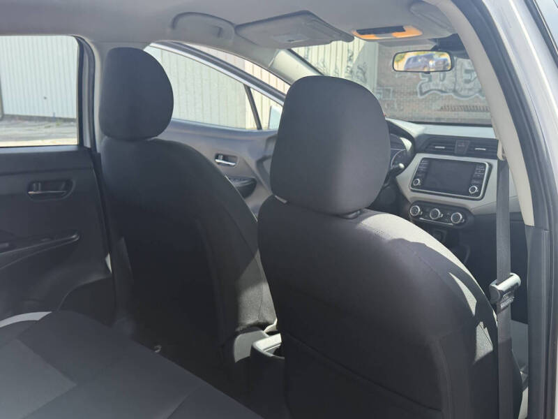 2021 Nissan Versa SV