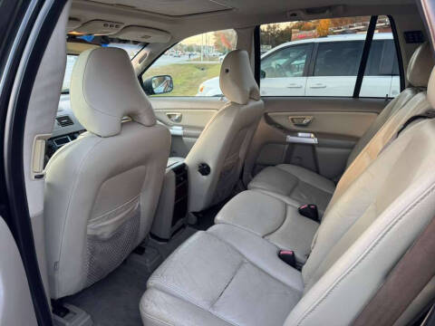 2005 Volvo XC90 2.5T