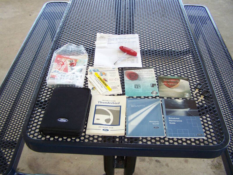 2002 Ford Thunderbird Deluxe