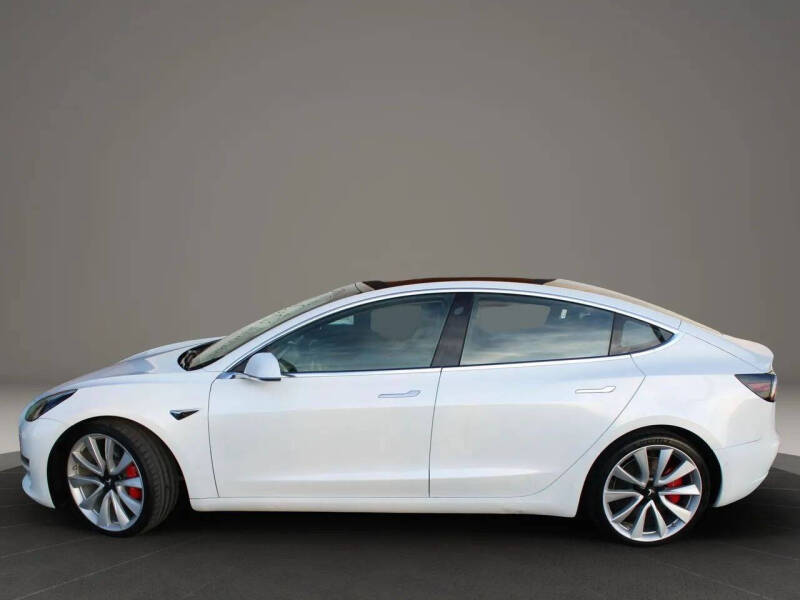 2018 Tesla Model 3 Long Range