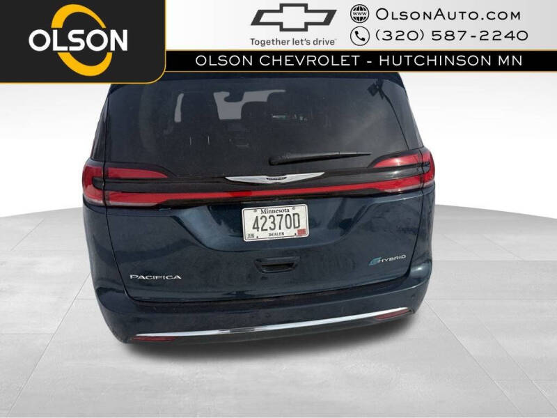 2023 Chrysler Pacifica Plug-In Hybrid Limited