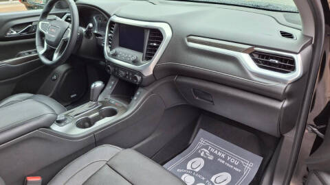 2017 GMC Acadia SLT-2