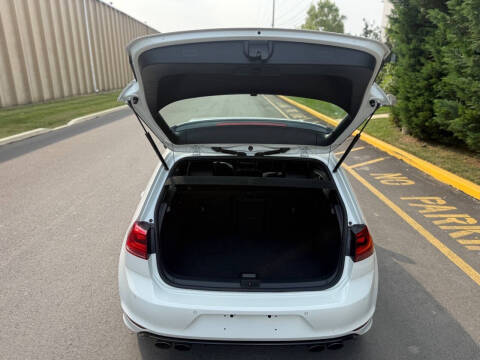 2015 Volkswagen Golf R 4Motion