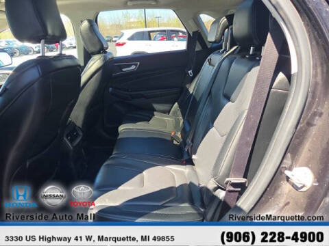 2020 Ford Edge Titanium