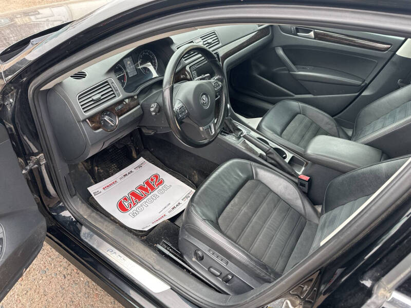 2015 Volkswagen Passat 2.0L TDI SEL Premium