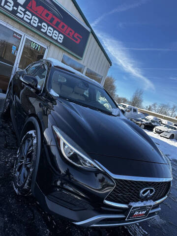 2017 Infiniti QX30 Premium