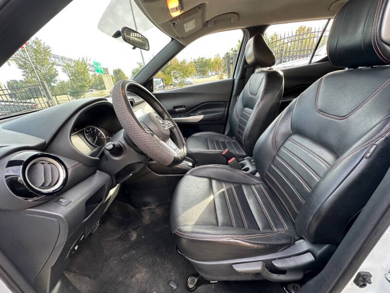 2018 Nissan Kicks SR