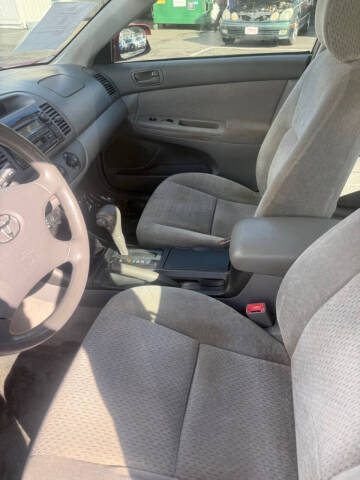 2002 Toyota Camry LE