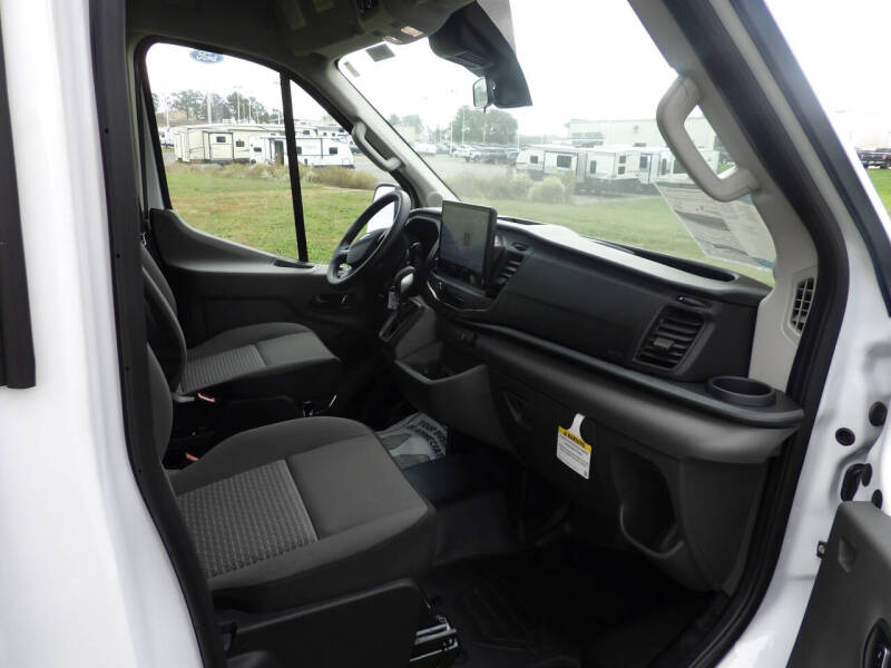 2025 Ford Transit