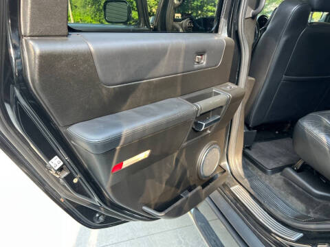 2005 HUMMER H2 Lux Series