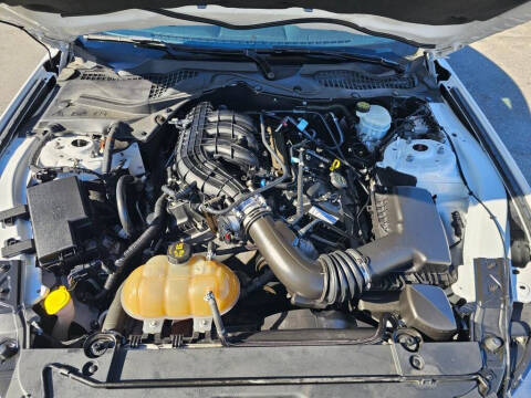 2017 Ford Mustang V6