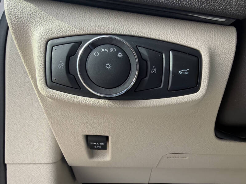 2019 Lincoln MKC Select