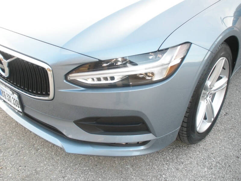 2018 Volvo S90 T5 Momentum