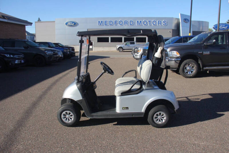 2020 E-Z-GO RXV ELiTE