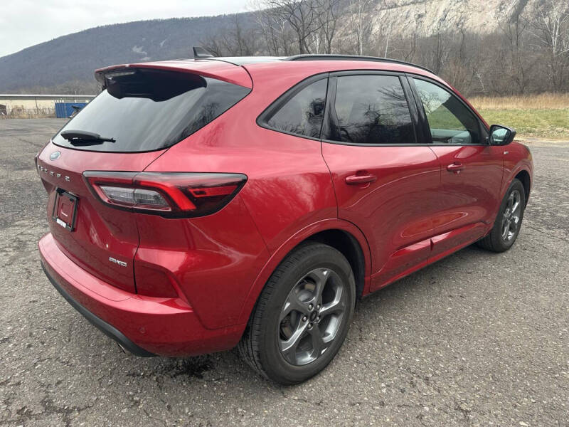 2023 Ford Escape ST-Line