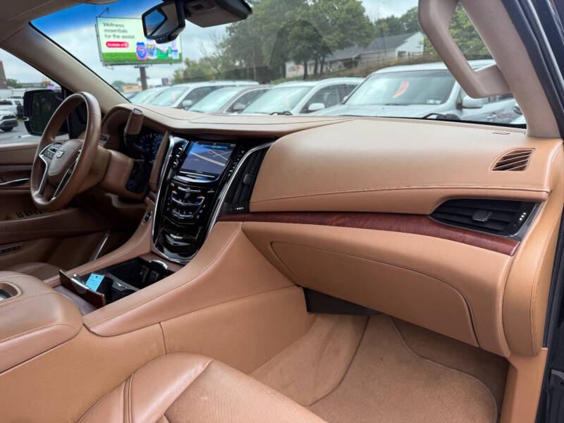 2016 Cadillac Escalade ESV Platinum