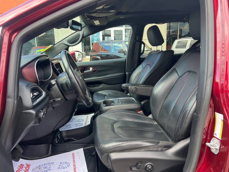 2020 Chrysler Pacifica Touring L Plus